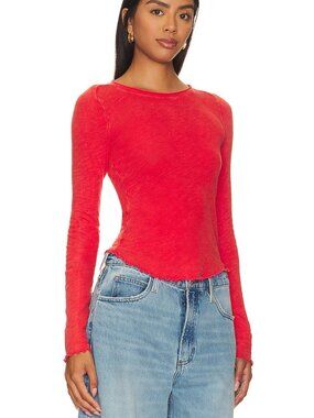 WE THE FREE PEOPLE RED BE MY BABY LETTUCE SCALLOPED EDGE TEE TOP NEW L